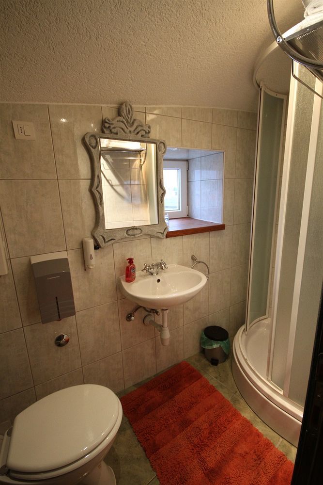 XIV Century Rooms Kaštela Exteriér fotografie